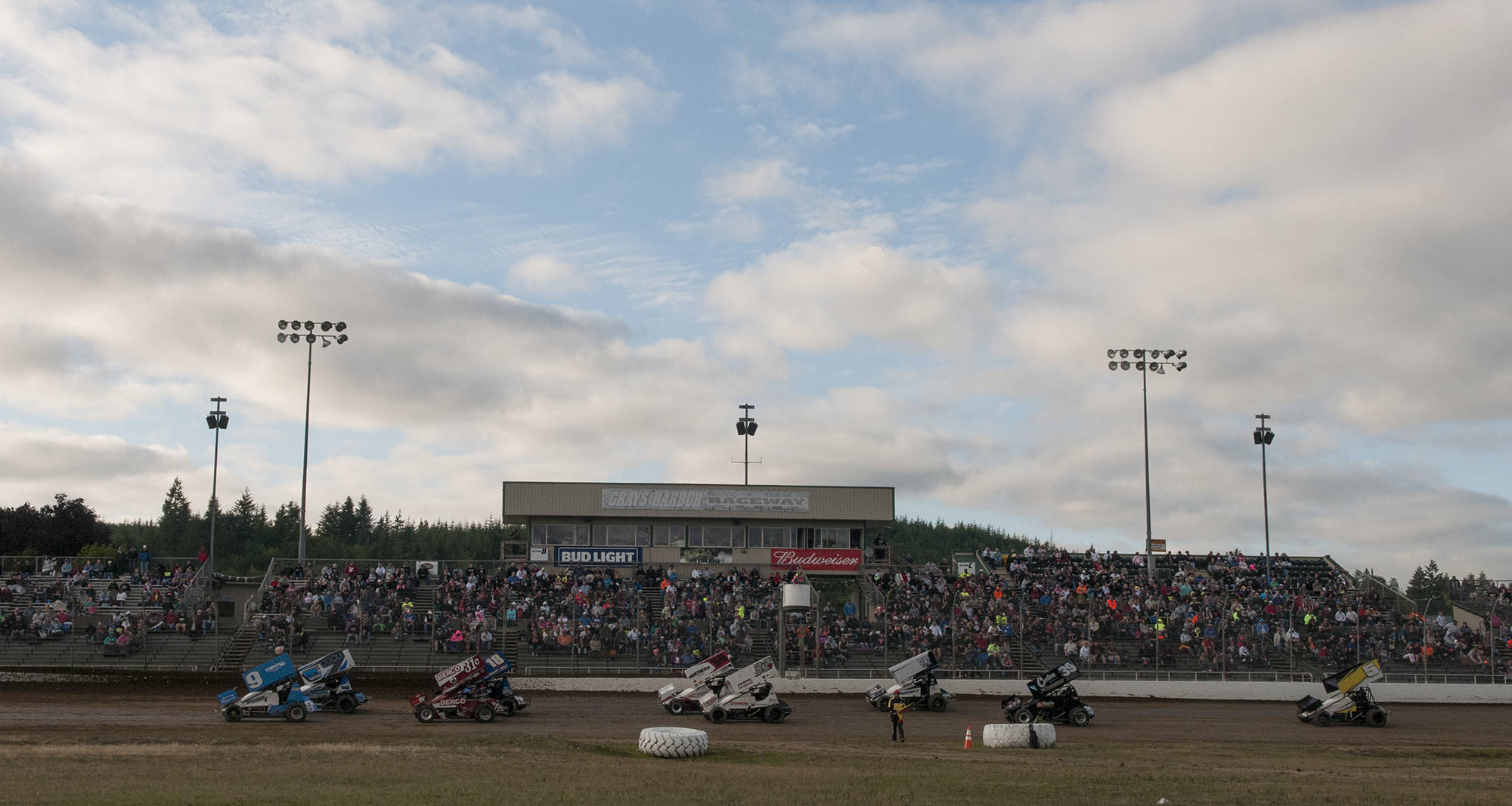 (Brendan Carl | The Daily World) Sprint cars will be kicking up plenty of dirt in the 2017 season at Grays Harbor Raceway.