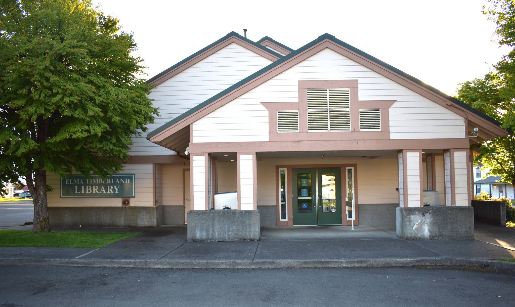 Elma Timberland Regional Library. FILE PHOTO I THE DAILY WORLD